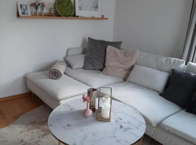 In Am Woerthersee Mit Seezugang דירה